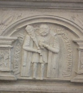 (Figure 2: Detail from Tomb of Dr David Lewis – ‘The Sargant of the Admiraltee’)